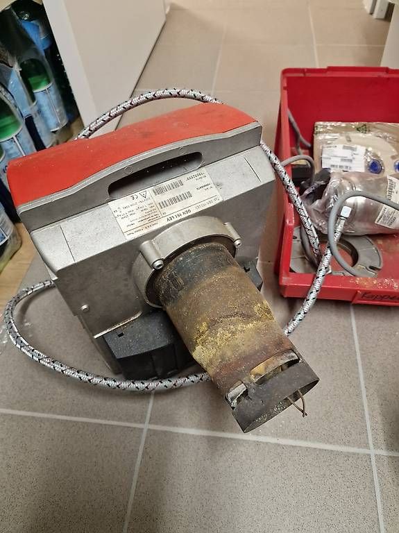 Radiatori: Oertl Brenner für Heizung – Usato da Wikon venduto da Taf-13 2