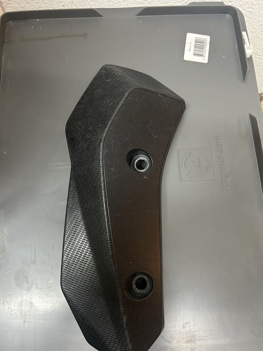 Yamaha Tutti i ricambio per moto: Yamaha mt07 protection – Usato da Ecublens VD venduto da RodrigoFortunato249