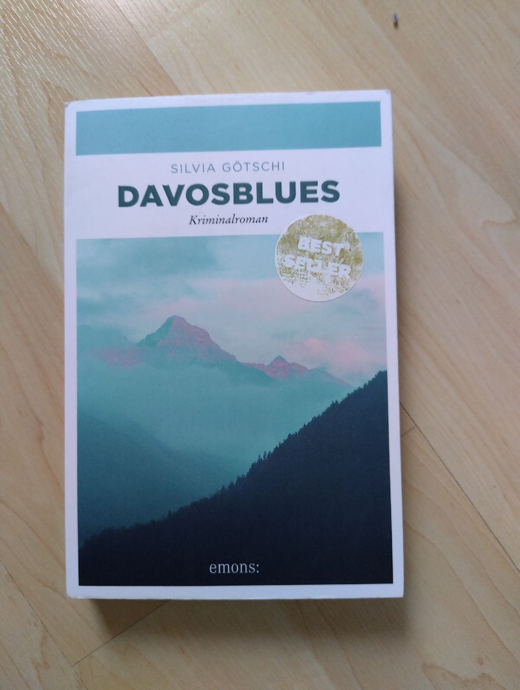 Libri: Davosblues – Usato da Rotkreuz venduto da Wirbelprinzessin