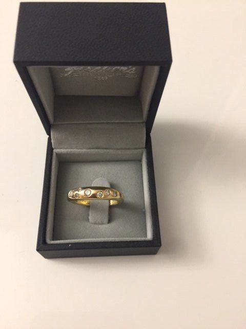 Ringe: Ring mit GG mit 9 Diamanten 750 – Neu (gemäss Beschreibung) aus Walenstadt von ricamul 3