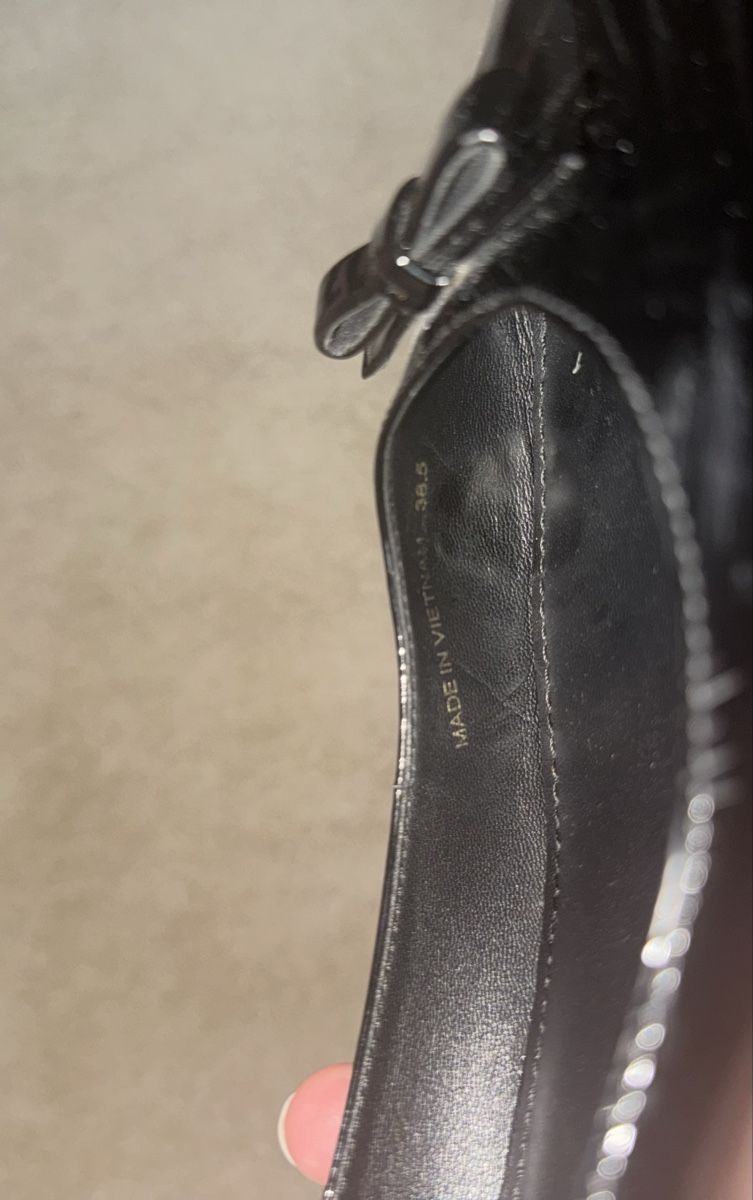 Prada Scarpe da donna: Prada Patent Balletinas Size 38.5 – Usato da Zürich venduto da ace_7yvh 2