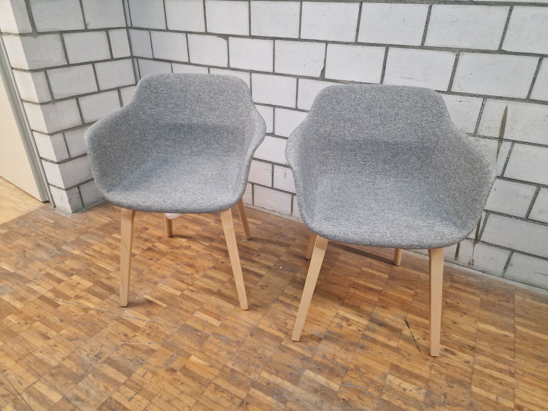 Poltrone: Brunner Crona Light Touch - Kunststoffsessel – Nuovo (secondo la descrizione) da Urtenen-Schönbühl venduto da brunner-ag