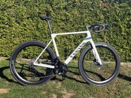 Canyon Ultimate Aero CF 7 di2 size L