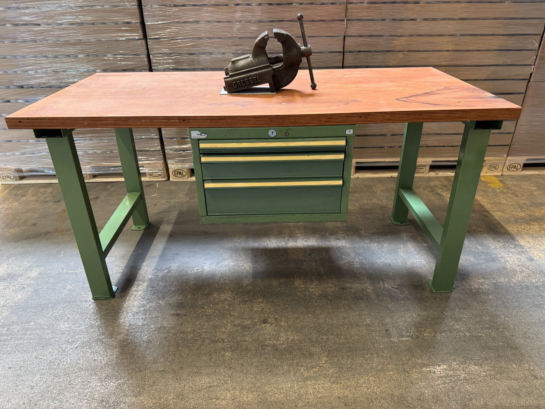 Banchi da lavoro: WERKBANK +SCHUBLADENSTOCK +SCHRAUBSTOCK – Usato da Unterkulm venduto da mdd_designs 1