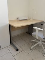Schreibtisch 120x 80cm
