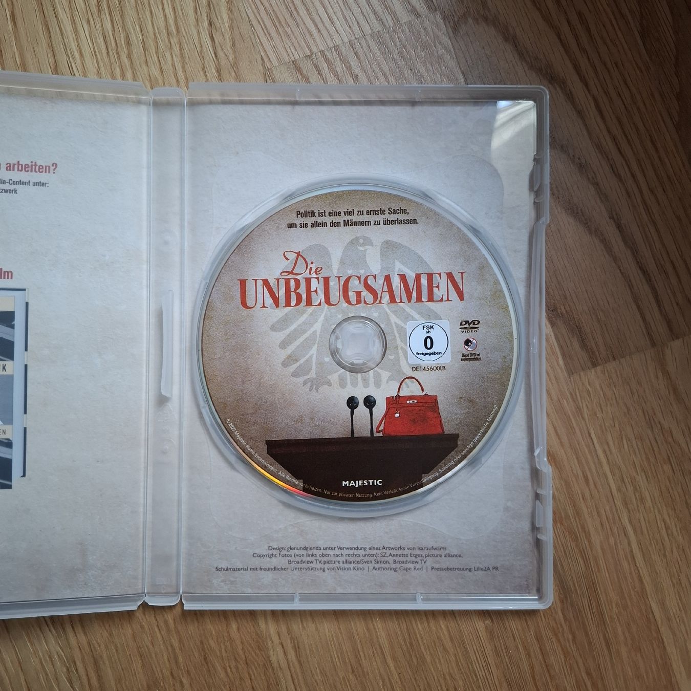 Tutti i DVDs: DVD Die Unbeugsamen Doku – Nuovo (secondo la descrizione) da St. Gallen venduto da emi_nfh9 2