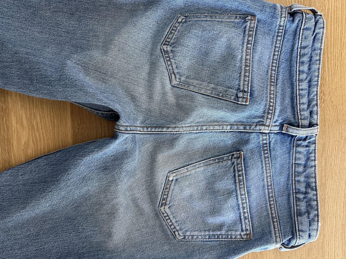 Arket Jeans: Arket Cropped 25 – D'occasion à Bern par Tana31 4