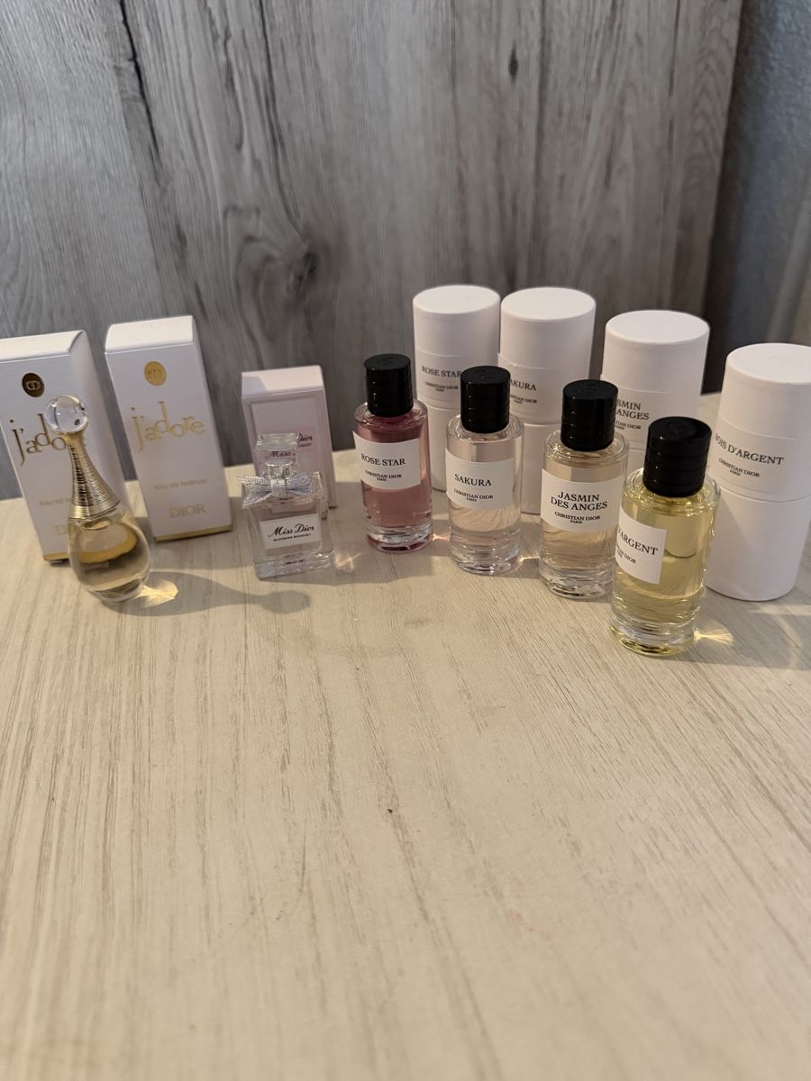 Dior Profumi & Eau de Toilette: Collection de miniatures parfum Dior  – Nuovo e nell'imballaggio originale da Genève venduto da tre_pr6f