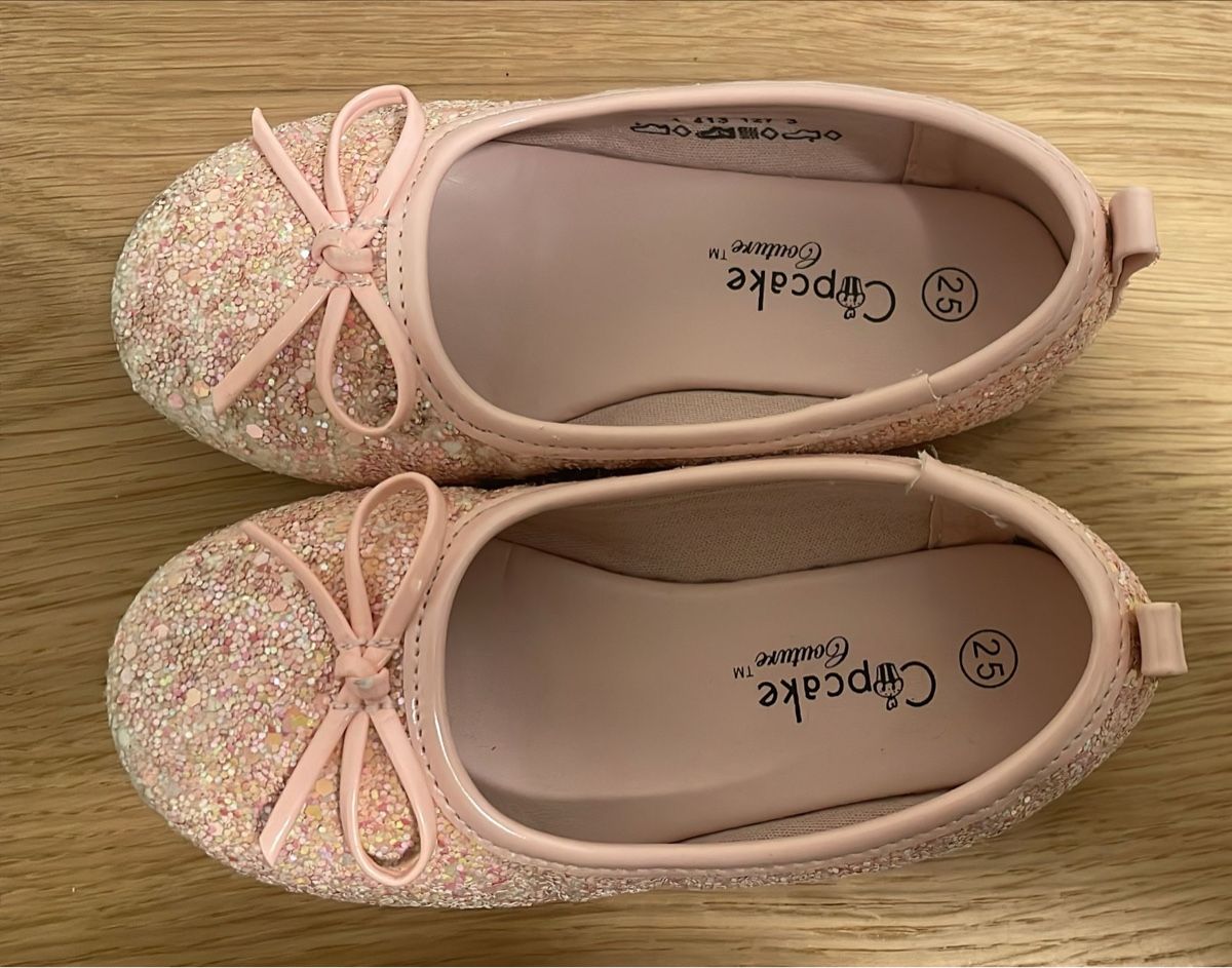Scarpe per ragazze: Glitzer Ballerinas 25 – Usato da Luzern venduto da joliii