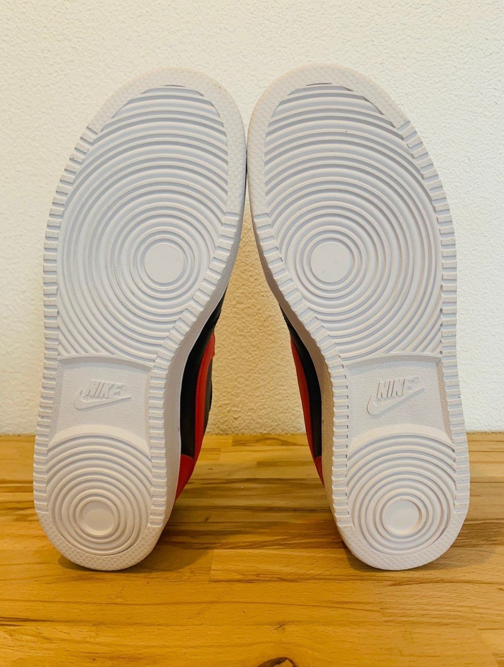Nike Scarpe da uomo: NIKE Ebernon Low Grösse 40 mit OVP - NEU – Nuovo e nell'imballaggio originale da Soyhières venduto da Spartan117 7
