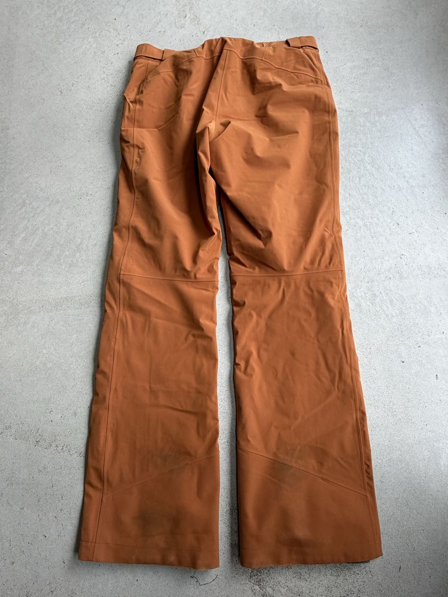 Pantaloni: Damen Skihose Gr 40/L – Usato da Liestal venduto da Jamocal 1