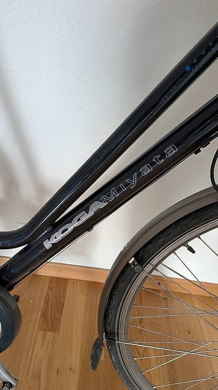 Biciclette:  Vélo de ville / Bicyclette  – Usato da Tolochenaz venduto da cyr_5d8w 1