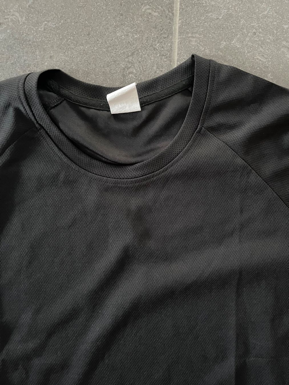 Hemden, T-Shirts & Polos: Sportshirt Black Neu – Neu (gemäss Beschreibung) aus Unterägeri von flu_zp5d 4