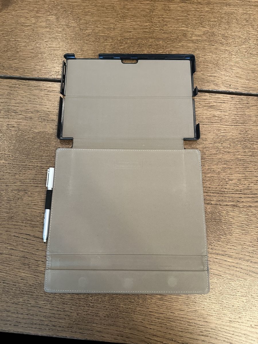 Microsoft Notebook: Microsoft Surface Pro 7+ i3/8GB/128GB – Usato da Basel venduto da olgarachel 4