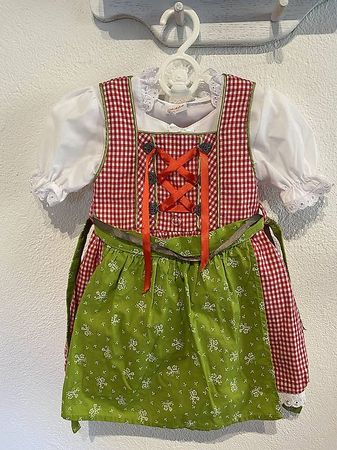 Liebevolles Dirndl-Kleid Gr. 86-92 zu verkaufen 
