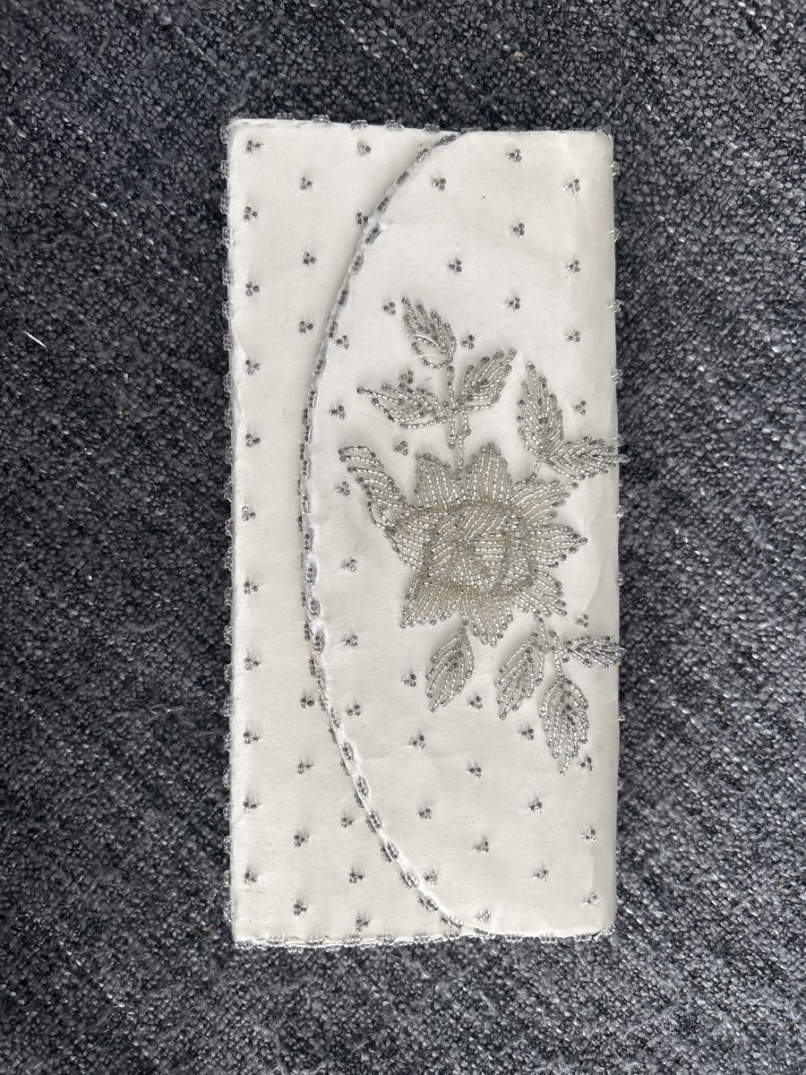 Borse da donna: Antike Clutch – Usato da zürich venduto da gettingridofstuff