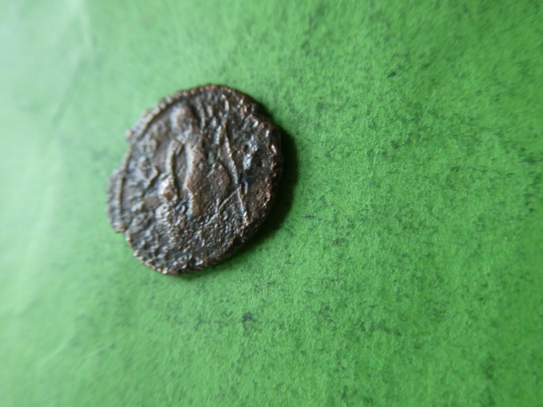 Tutti le monete: uralte Bronzemünze 18 mm     1.75 g – Usato da Hinterforst venduto da Rohusri 3
