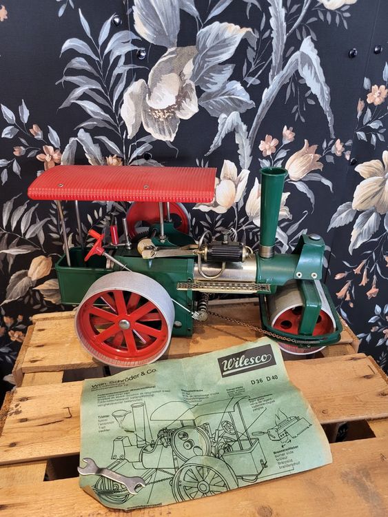 Machine à vapeur Wilesco D20 – Découvrez le modèle authentique – Wilesco Modell-Dampfmaschinen - Machines à vapeur - Mini Steam Engines