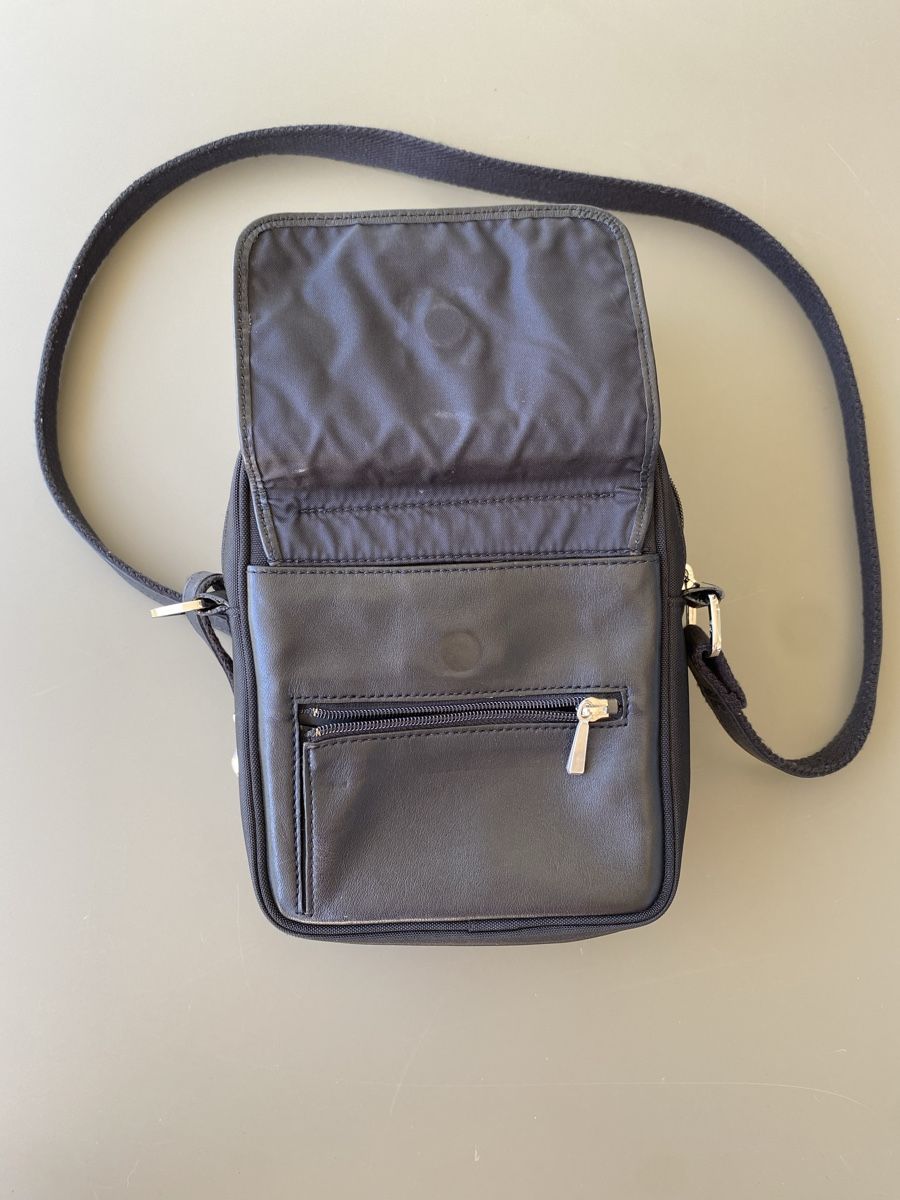 Longchamp Borse: Longchamp - Sac à bandoulière noir – Nuovo (secondo la descrizione) da Genève venduto da TheMattiBoutique 4