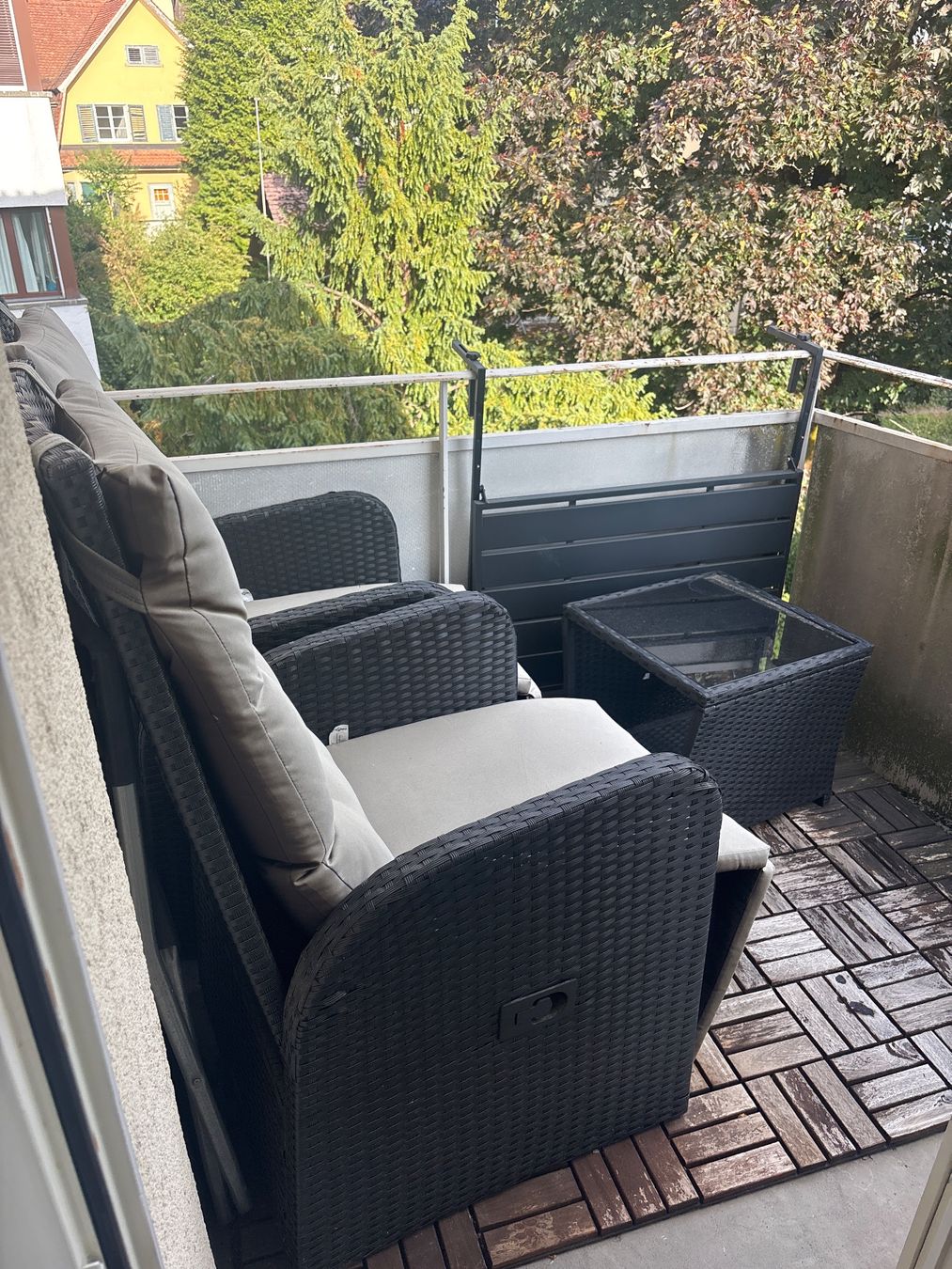 Set di tavolo e panche: Garten Stühle und Tisch – Usato da Küsnacht ZH venduto da zuriz