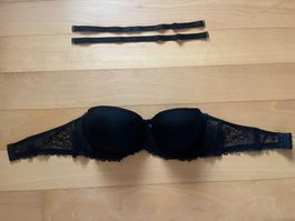 BH schwarz mit abnehmbaren Trägern 75D