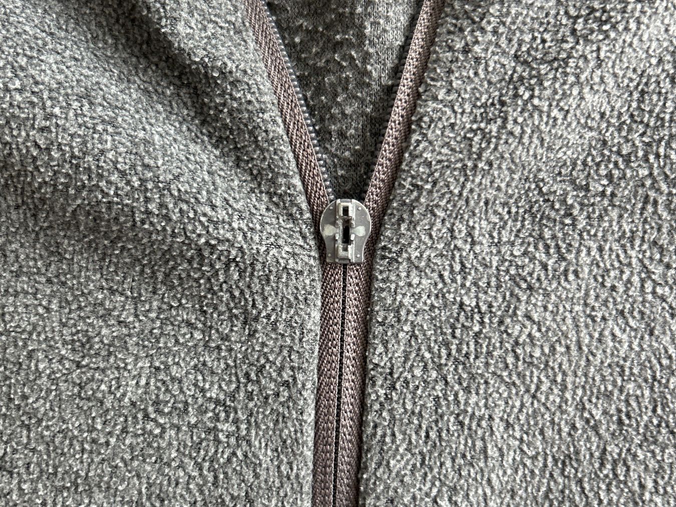 Maglioni & Felpe: Fleecepullover Grösse XL – Usato da Lachen SZ venduto da rah_c6qj 1