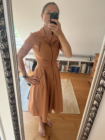 Kleid Grösse 36 mit Reissverschluss goldbraun 