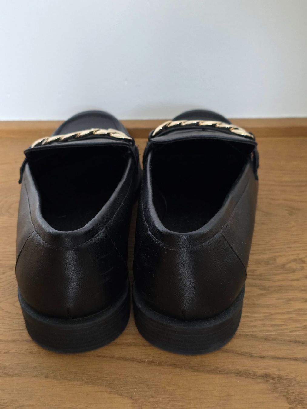 Scarpe da donna: Slippers Schwarz Gr.41 – Usato da Altstätten SG venduto da Calendula-7 1