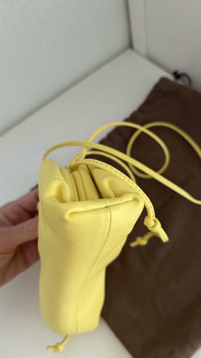 Bottega Veneta Taschen für Damen: Bottega Veneta The Mini Pouch – Gebraucht aus Aristau von Evelinik 5