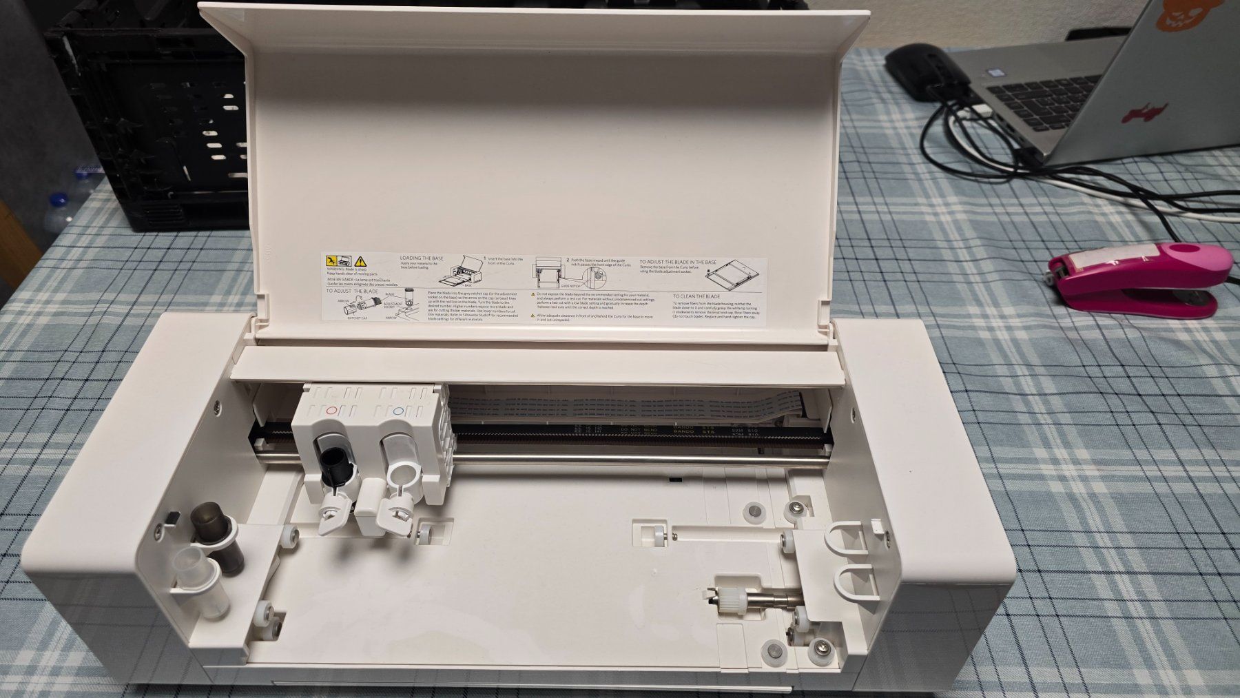 Silhouette Stampanti: Schneideplotter Silhouette Curio – Usato da Härkingen venduto da Urmel12 2