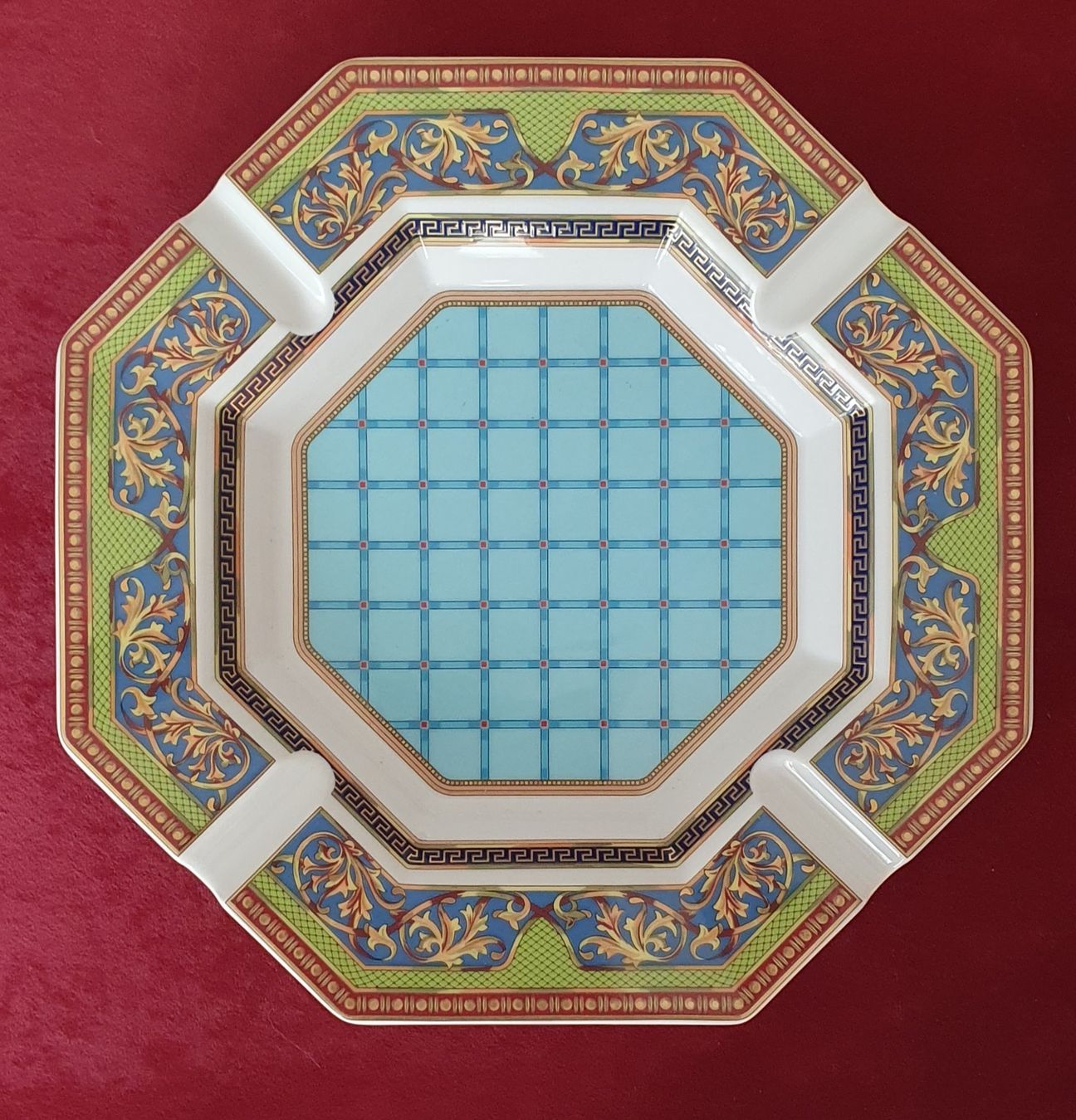 Rosenthal Aschenbecher: Versace - Rosenthal Aschenbecher "Russischer Traum" – Gebraucht aus Kreuzlingen von Rschweiz1