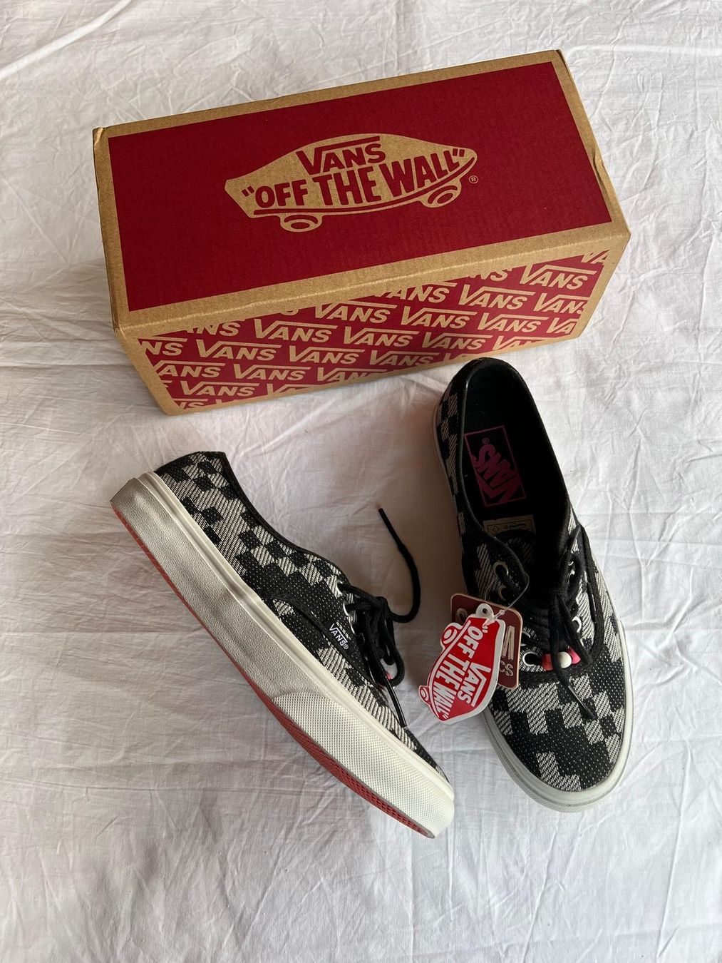 Vans Scarpe da donna: Vans Slim Classigs Gr. 36 – Nuovo (secondo la descrizione) da St.stephan venduto da yvent 1