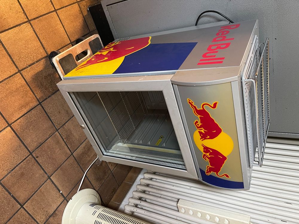 Red Bull Kühlschrank Kaufen auf Ricardo