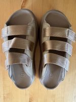 Ugg Damen Sandalen, Grösse 40, NEU, ideal für Sommer!