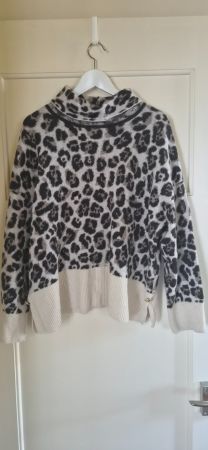 Barbour International Leo Pulli ¦ 42