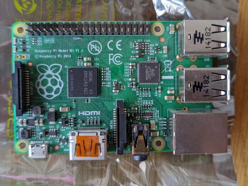 Raspberry Pi Model B+ V1.2 (Gebraucht) in Adliswil für CHF 11 – mit ...