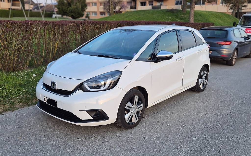 Automobili: HONDA Jazz 1.5i-MMD Executive E-CVT – Usato da Bernex venduto da gjem87 1