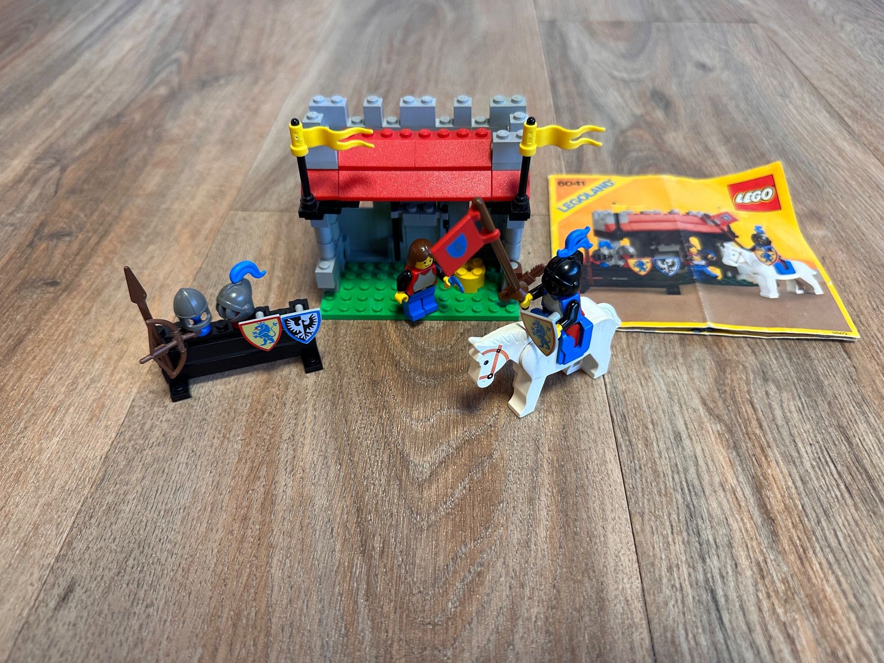 LEGO Ritter: 6041 Rüstungsladen, komplett inkl. BA! (Gebraucht) in ...