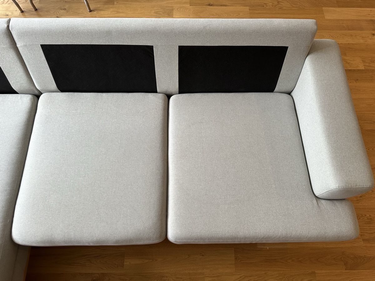 Sofas: Hellgraues Ecksofa – Gebraucht aus Sissach von MaPug 4