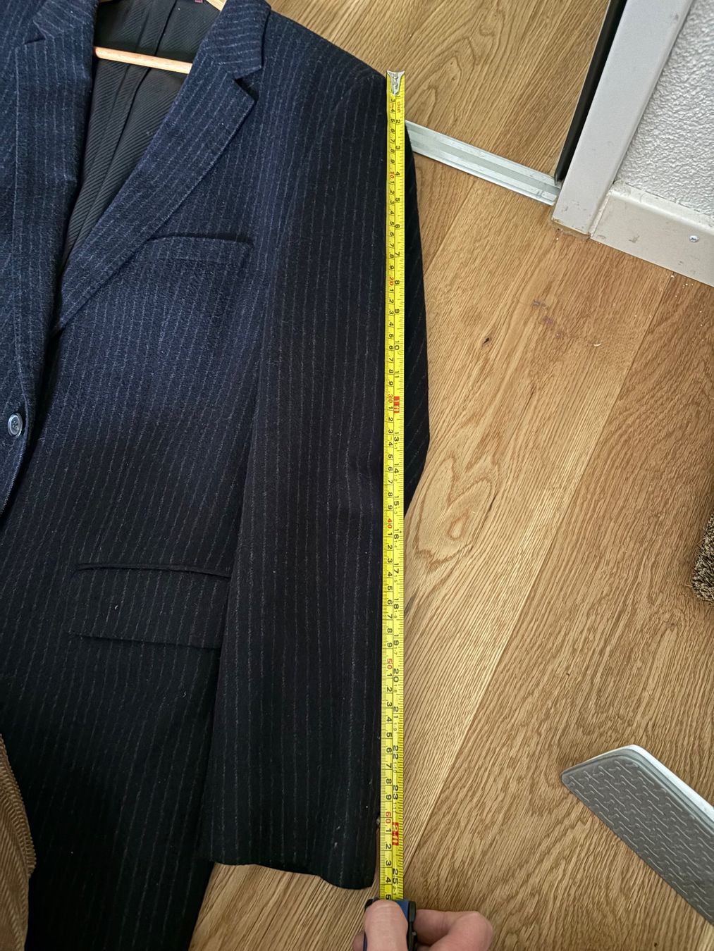 Hugo Boss Giacche: Blazer Hugo Boss dunkelblau – Usato da Bern venduto da Trittbrettdriver 9