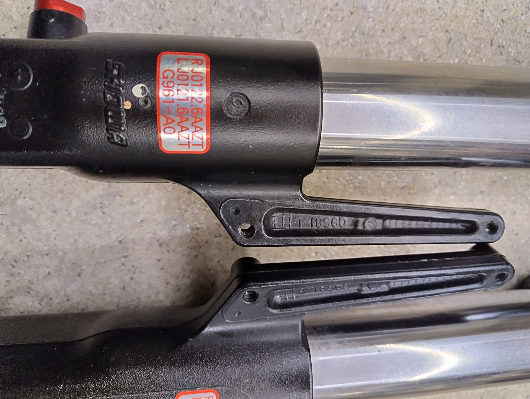 Alle Motorradersatzteile: Buell XB12SX Gabel-Holme – Gebraucht aus Hochdorf von Nunuk 3
