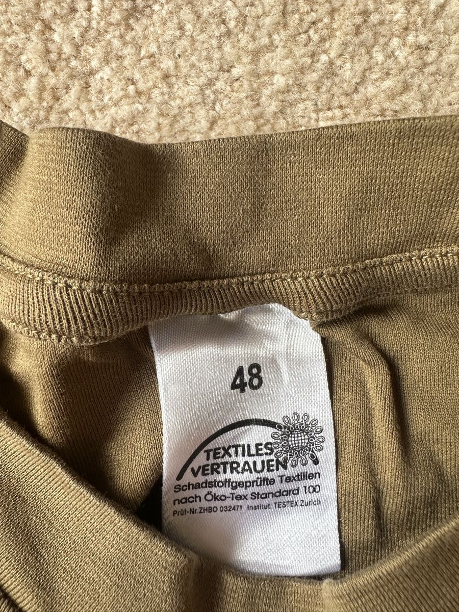 T-shirt: 5x T-Shirt 90 – Usato da Oberbuchsiten venduto da ala_x68w 1