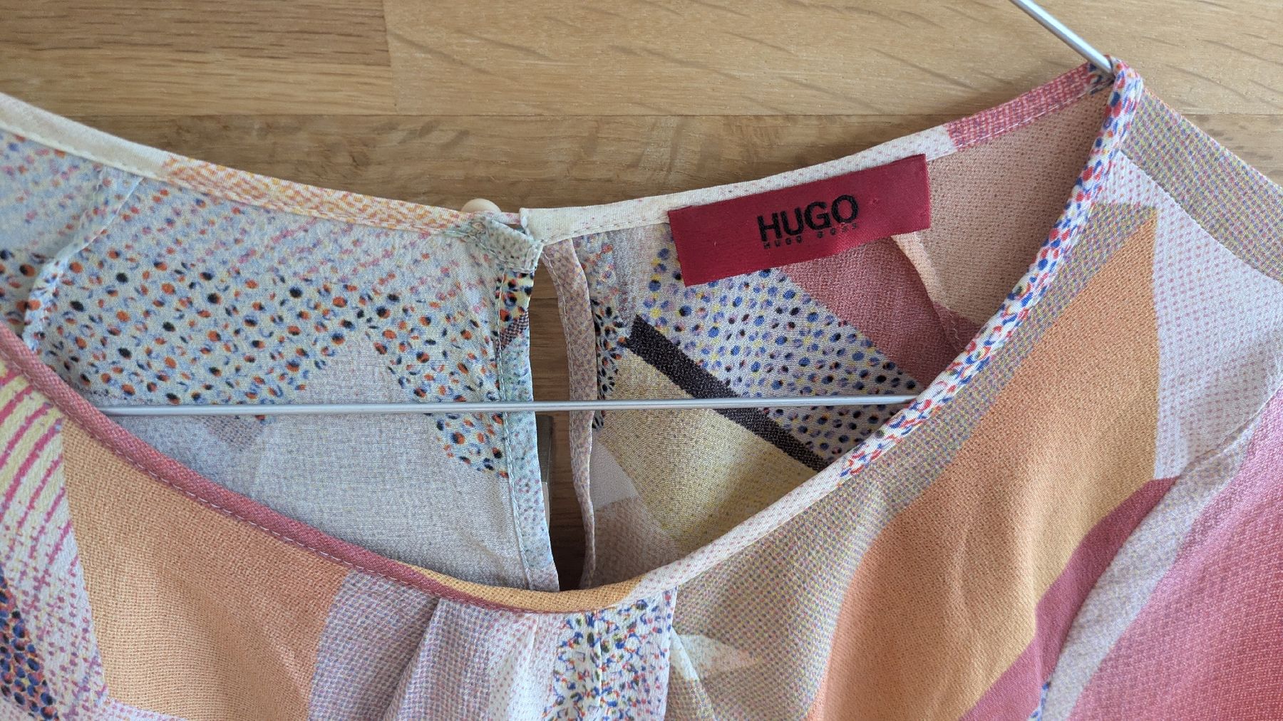 Hugo Boss Camicette: HUGO BOSS Sommerseiden-Bluse Gr. 34 – Usato da Zürich venduto da broedl 1