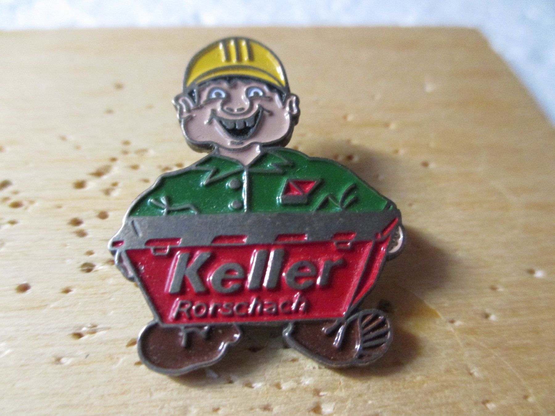 Placchette & Badge: Keller Transporte Mulden Rorschach Pin – Nuovo (secondo la descrizione) da Felsberg venduto da sanwill