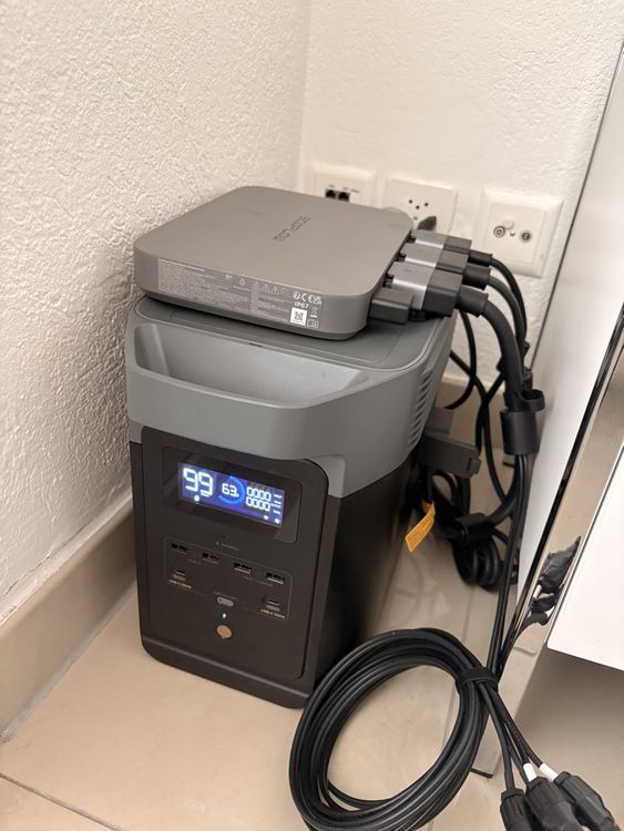 EcoFlow Delta 2 Powerstation + Powerstream + Ersatz Akku Set (Gebraucht ...