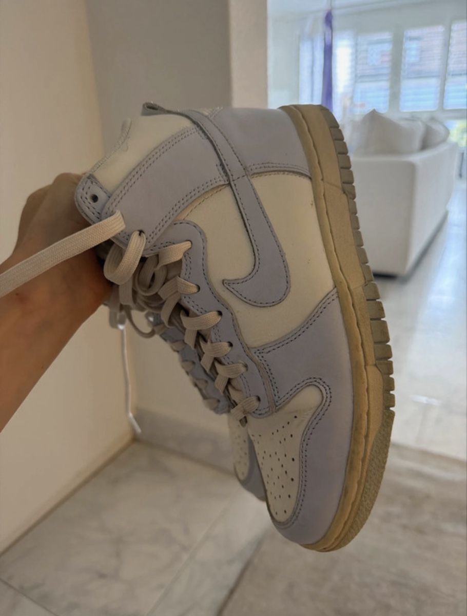 Nike Scarpe da donna: Nike Dunk High Damen Schuhe hellblau Grösse 37.5 – Usato da Erlenbach ZH venduto da LouisaSchroeder