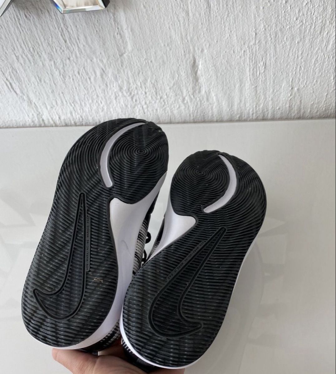 Nike Scarpe da uomo: gr 38,5 – Usato da Winterthur venduto da EasyRS 4