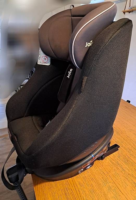Seggiolini per auto: Siège auto rotatif Joie Spin 360 – Usato da Essertines-Rolle venduto da pi_ja_ma 1