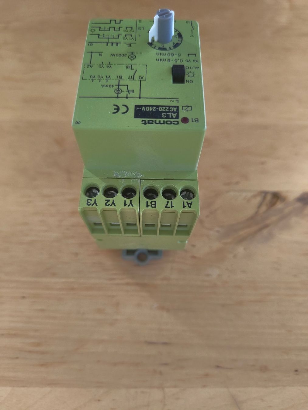 Elektronikbauteile: Treppenlichtautomat Comat AL3 230V – Gebraucht aus Emmenbrücke von BlSi 5
