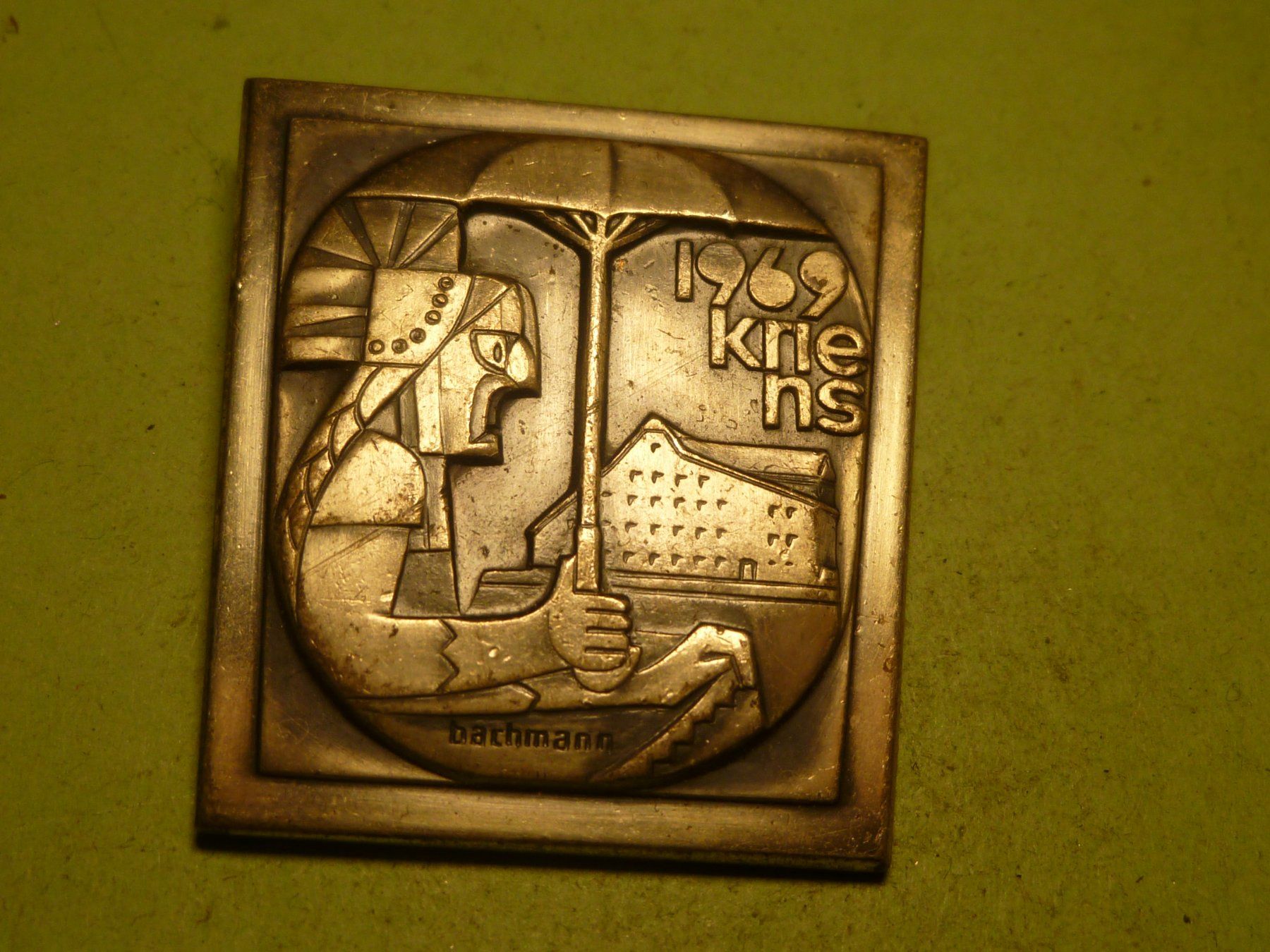Plaquettes & Badges: KRIENS 1969 SILBER – D'occasion à Ried (Muotathal) par Mandarin02